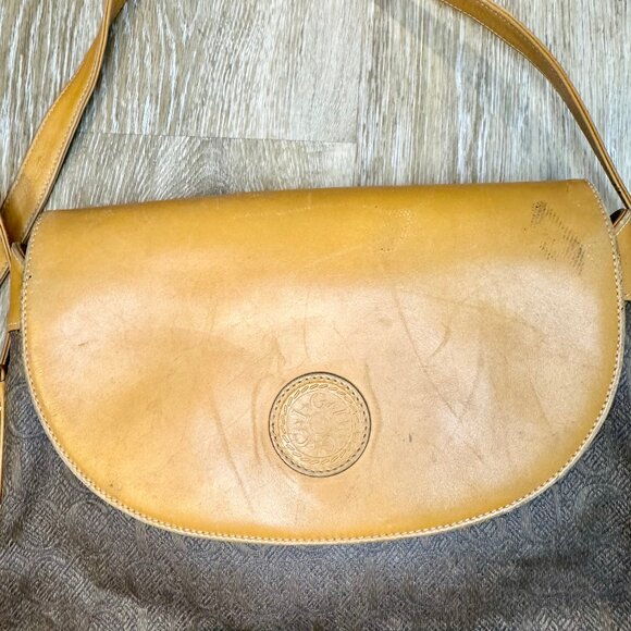 Vintage GUCCI Silk Jacquard Crossbody Bag - Picture 2 of 14